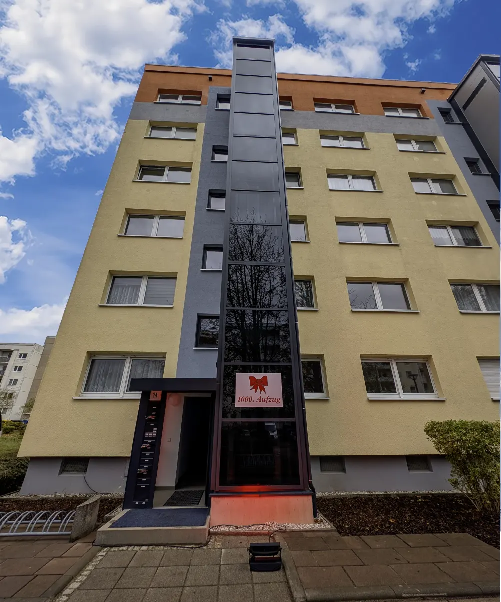 RWP 1000ster Aufzug Glauchau Am Sportpark24 01 1000x1200