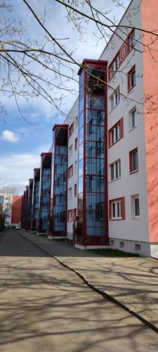 Halle, Mustangweg 1-8