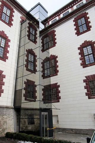 Meiningen-Schlossplatz-1-ab6